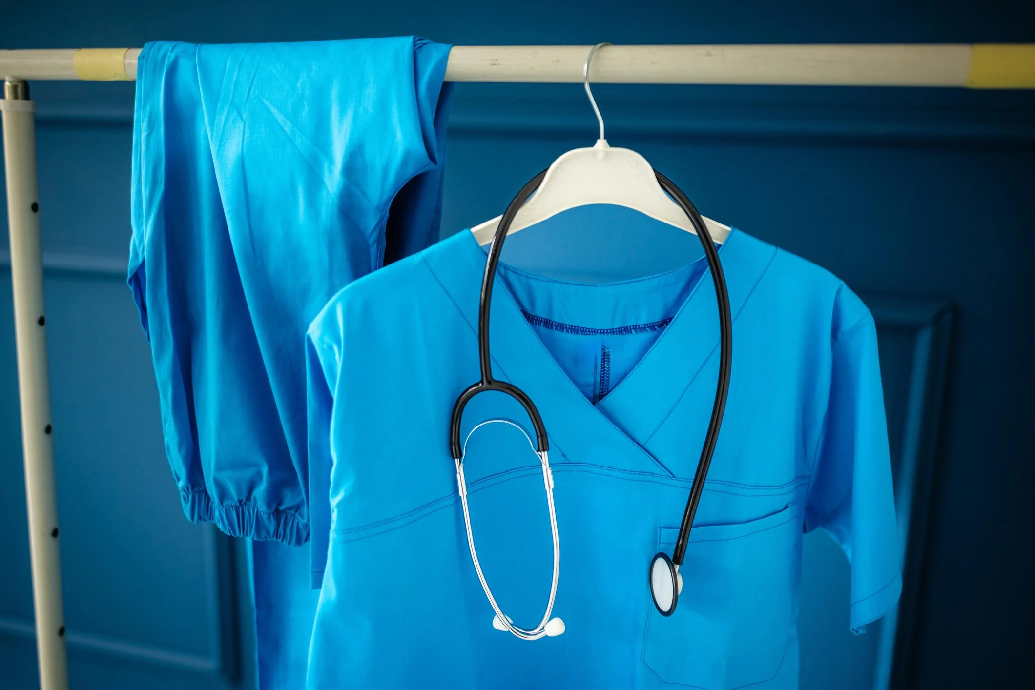 Bulk anti-static medical clothing supplier