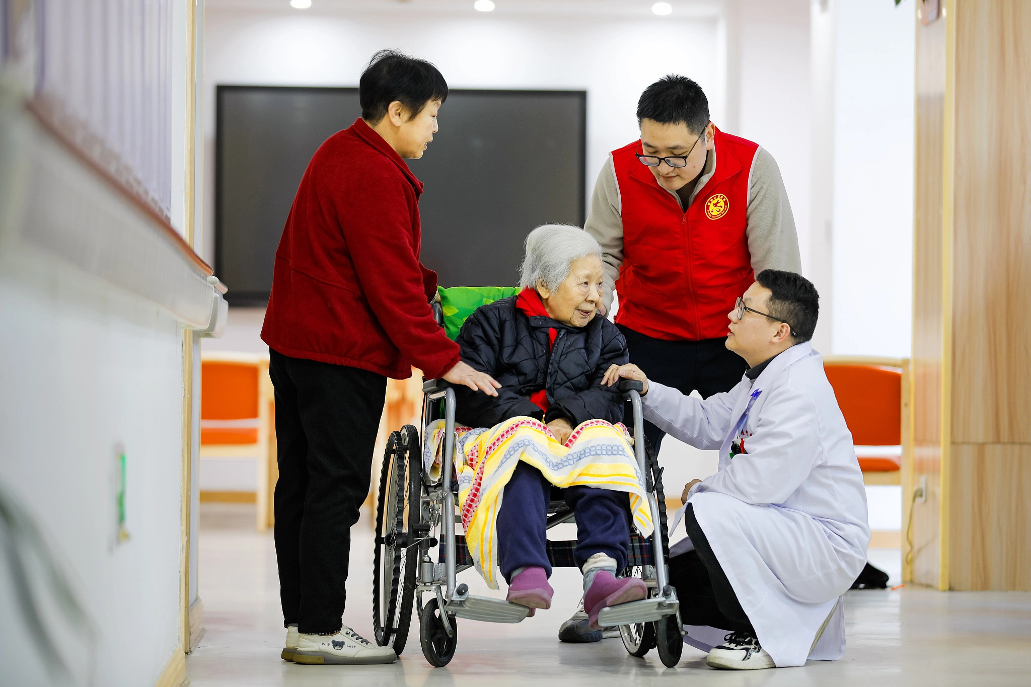 Hospital & Care Home Uniforms