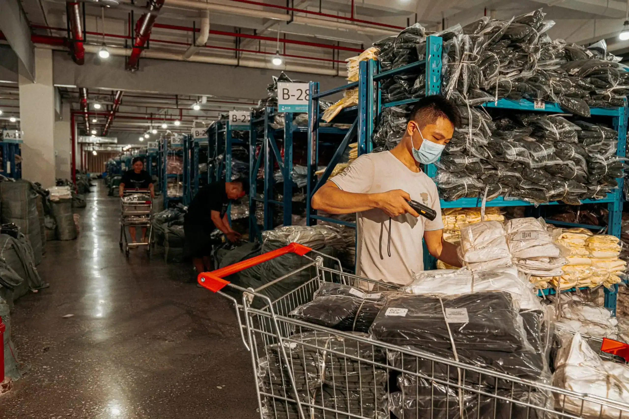 AdaptiveGarment OEM wheelchair-friendly clothing production